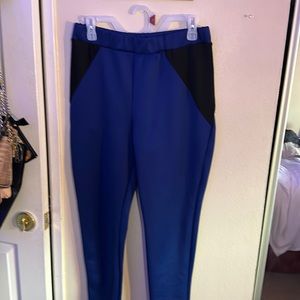 Blue and black two-piece pant suit